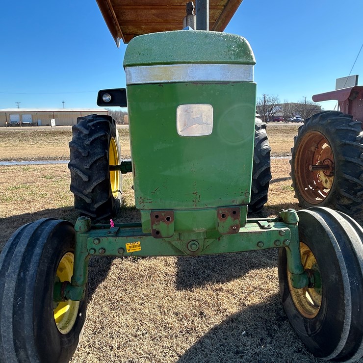 JOHN DEERE 4230
