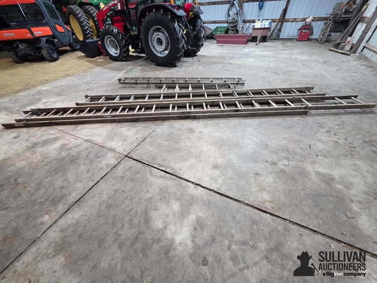 assorted-ladders-image-2