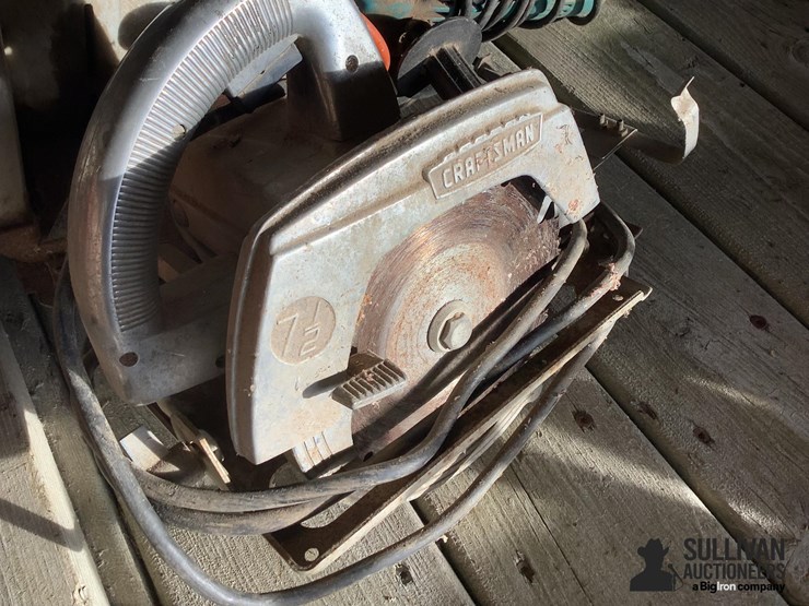 assorted-corded-power-tools-image-11