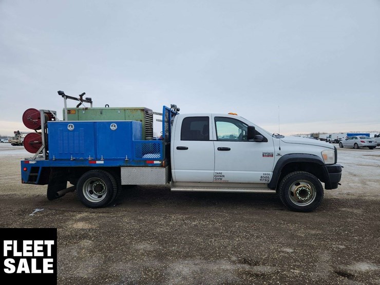 2009-dodge-ram-5500-image-8
