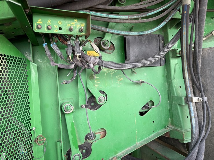 2009-john-deere-9870-sts-image-64