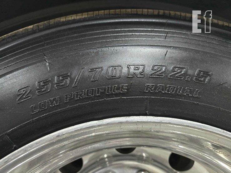 2004-international-paystar-5900-image-13