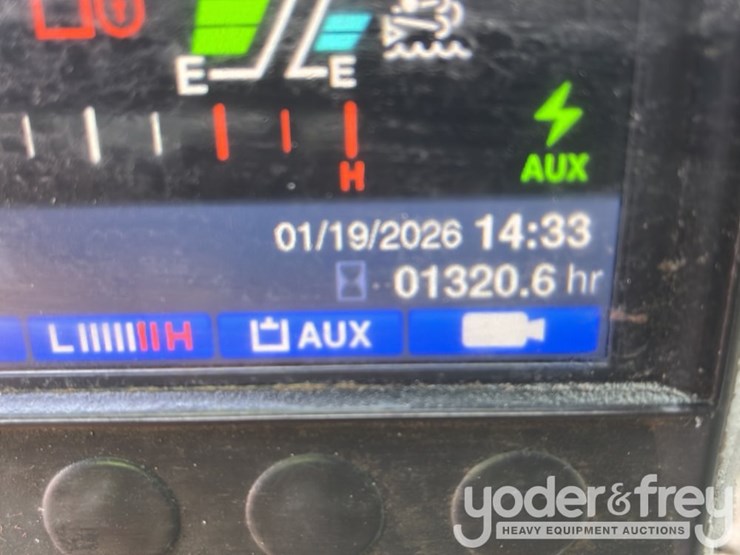 2022-takeuchi-tl12r2-image-41