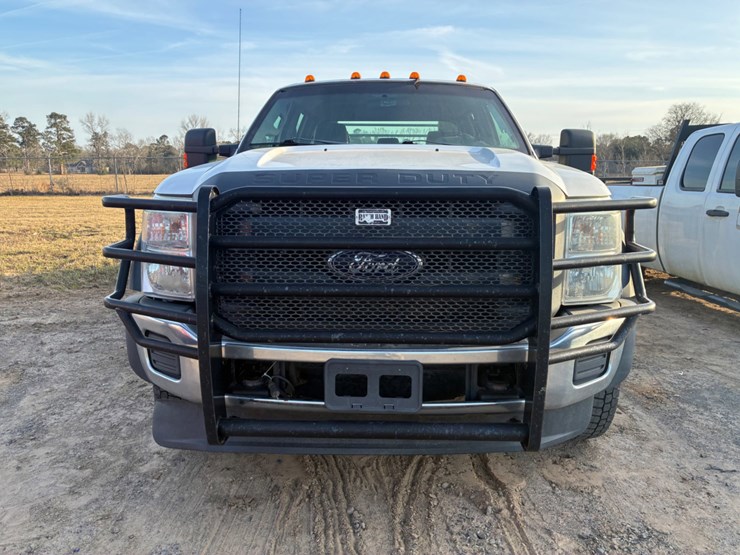 2012-ford-f450-image-10