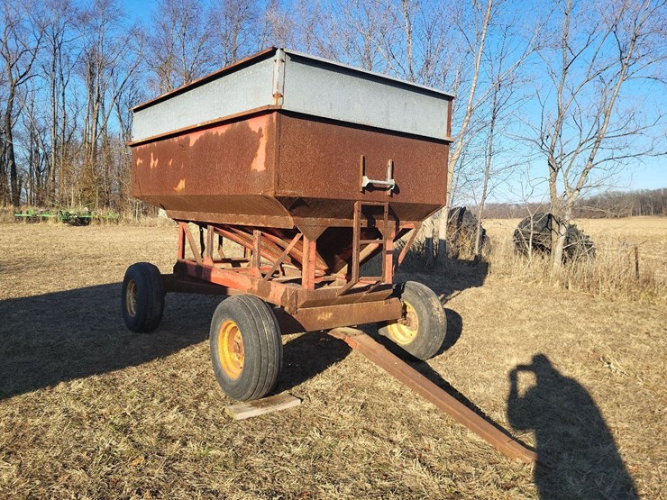 hopper-wagon-w/running-gear-image-1