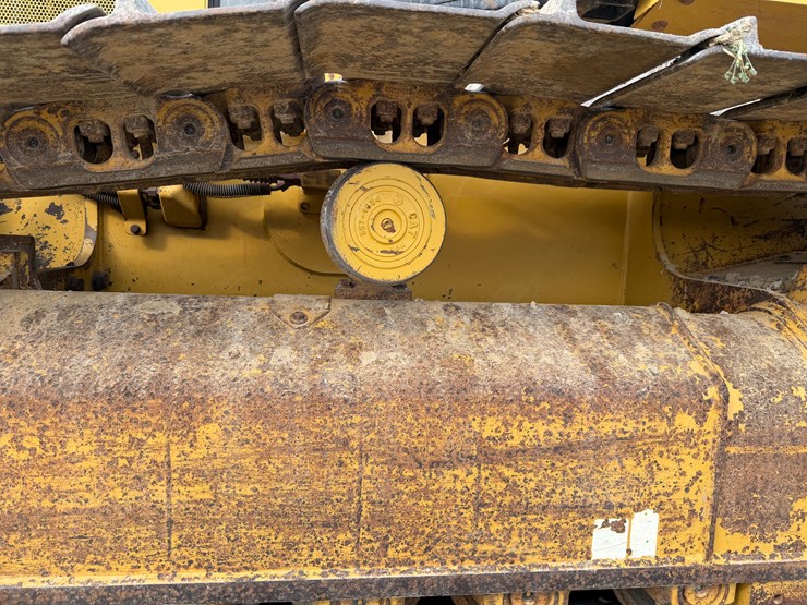 caterpillar-d5k-image-17