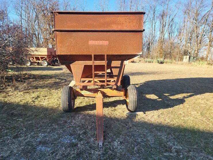 mccurdy-hopper-wagon-w/farmers-pride-running-gear-image-8