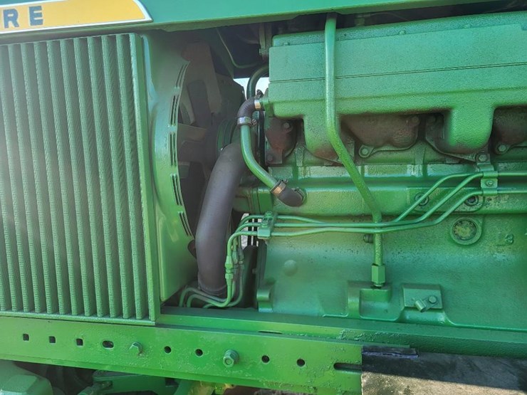 john-deere-4520-image-19