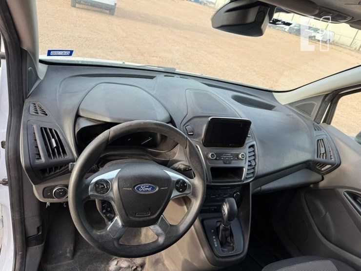 2019-ford-transit-connect-image-10