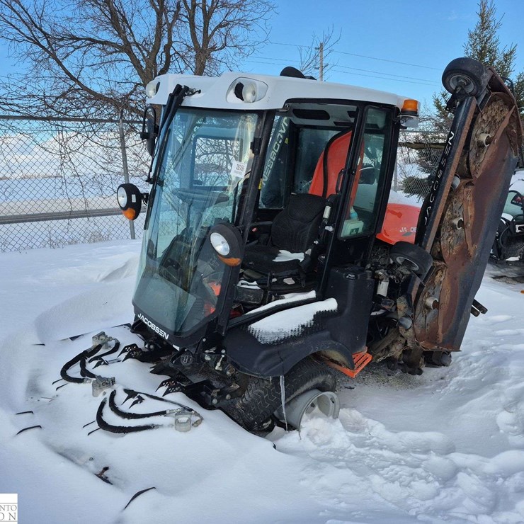 2017 JACOBSEN Hr800