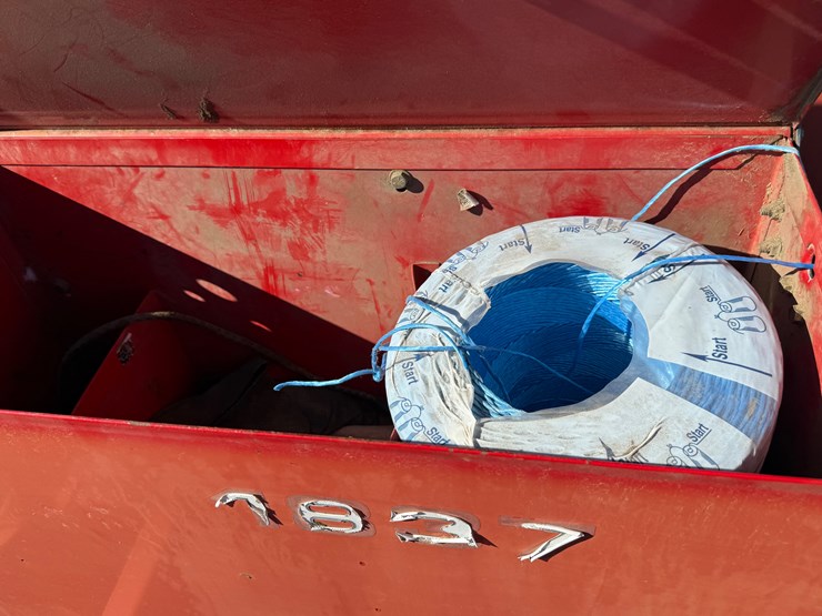 massey-ferguson-1837-image-18