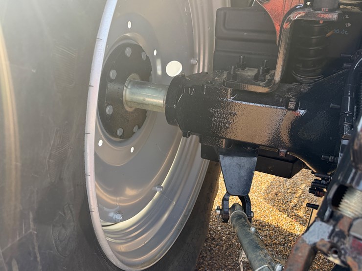 case-ih-145-image-12