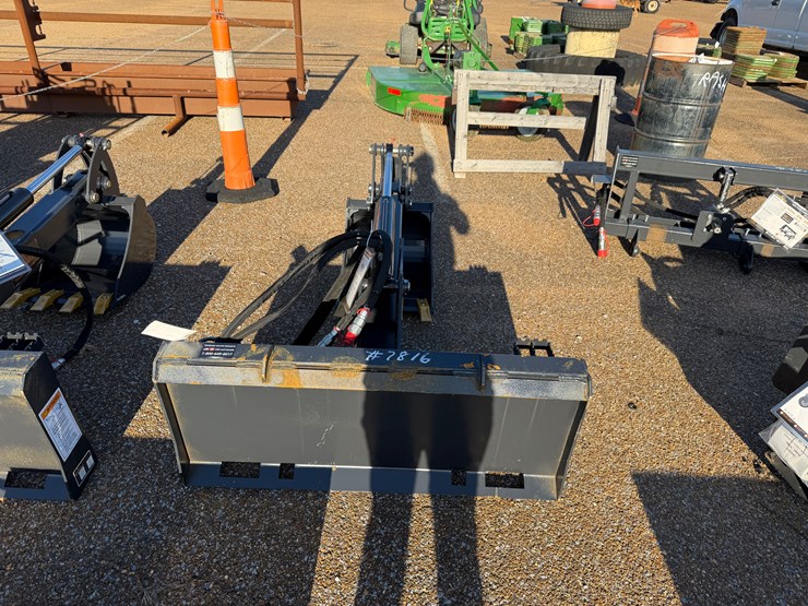 #7816-•-land-honor-big-arm-backhoe-for-skid-steer-image-4