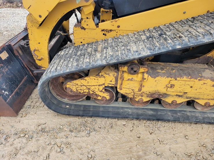 2016-caterpillar-299d-image-3