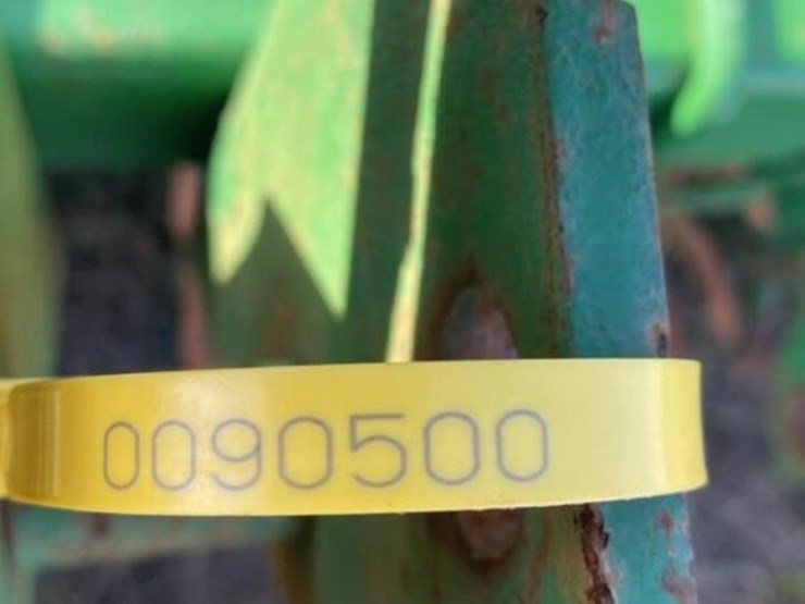 john-deere-400-image-4