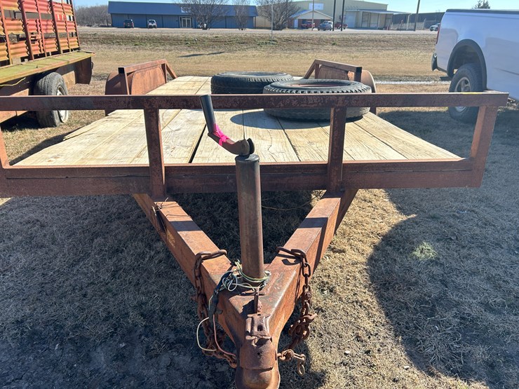 #37625-•-16-ft-t/a-steel-utility-trailer-image-1