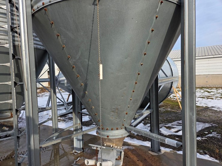 4-ton-hog-slat-feed-bin-#26-image-2