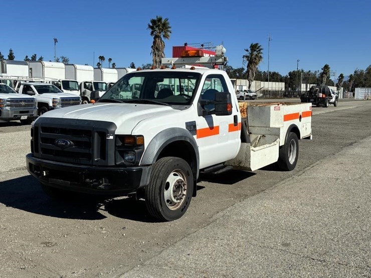 2008-ford-f450-image-1