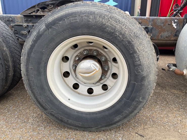 2007-kenworth-t600-image-25