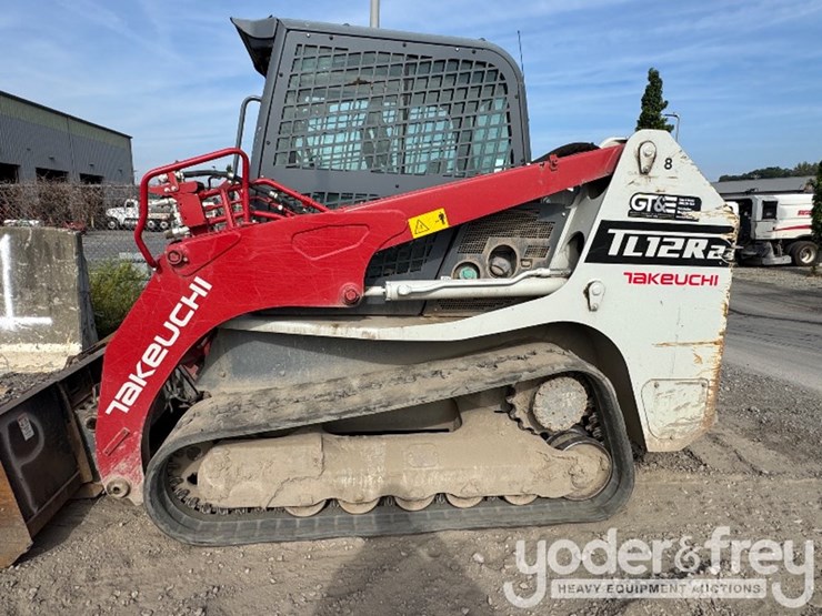 2022-takeuchi-tl12r2-image-2