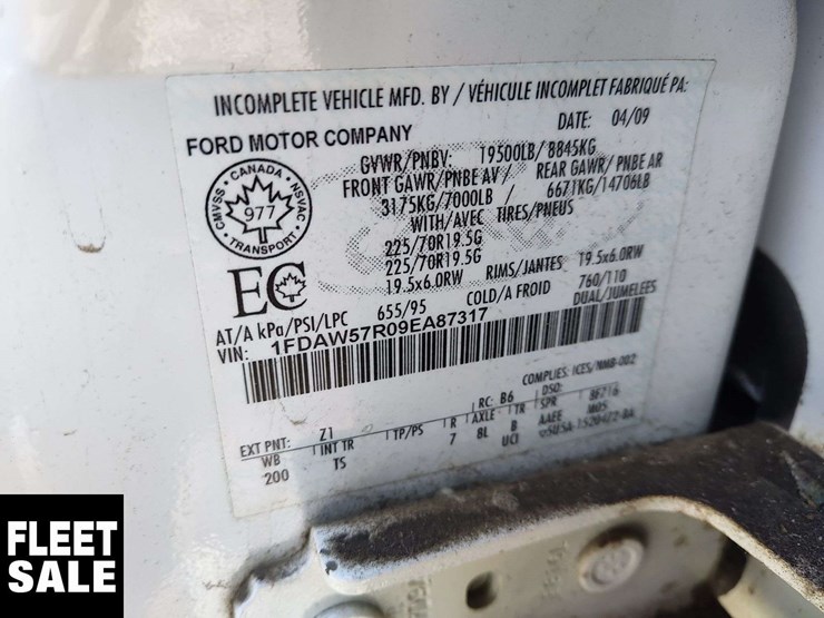 2009-ford-f550-image-36