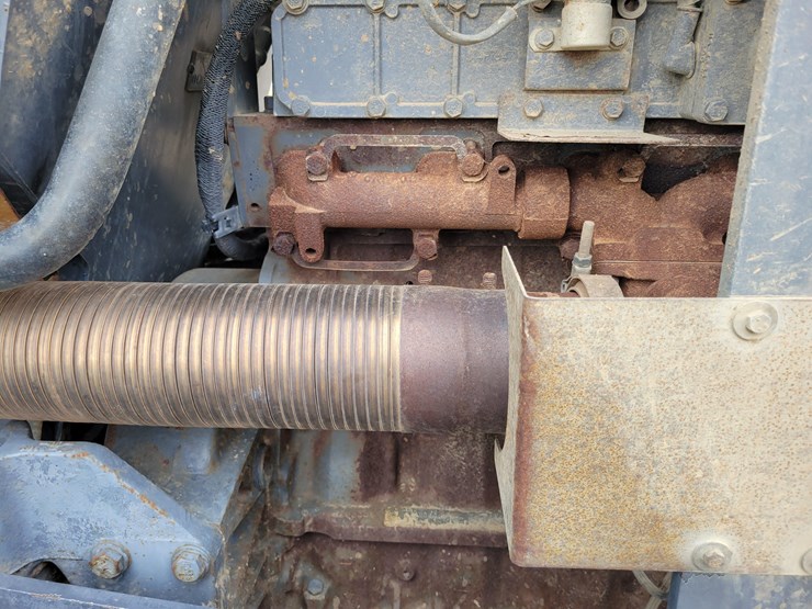 1998-cat-45-track-tractor-image-21