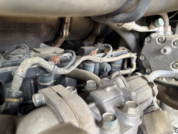 2016-mustang-800z-image-55