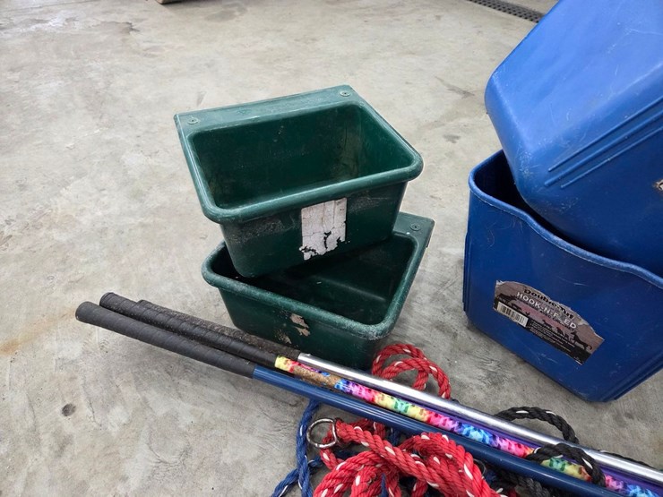 (2)-calf-rope-halters,-(5)-calf-neck-ties,-(6)-hanging-feeders-&-(4)-show-sticks-image-7