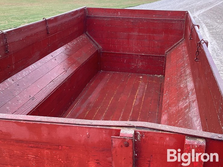 cuprinol-wagon-image-9