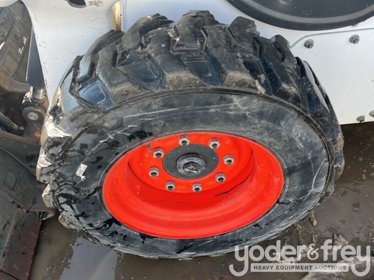 2021-bobcat-s62-image-12