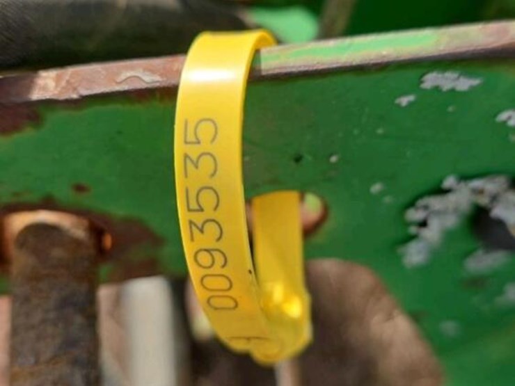 john-deere-275-image-9