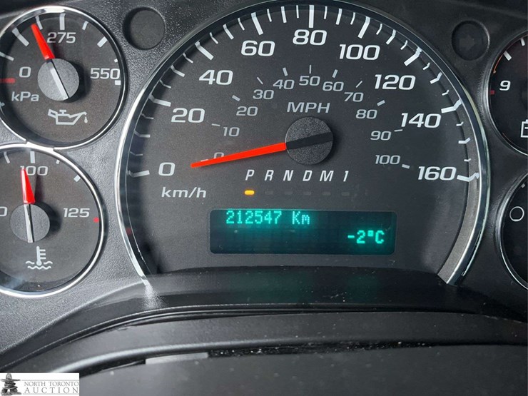 2016-chevrolet-express-g3500-image-19