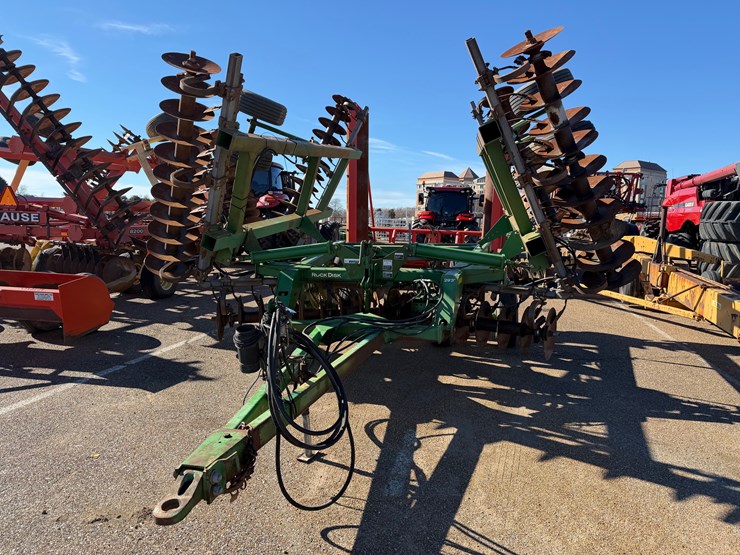 john-deere-637-image-1