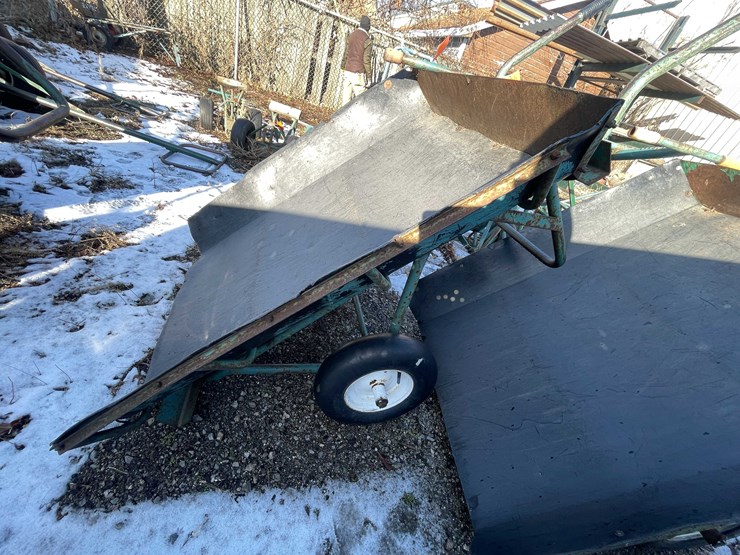 #2241-•-utility-cart-image-1