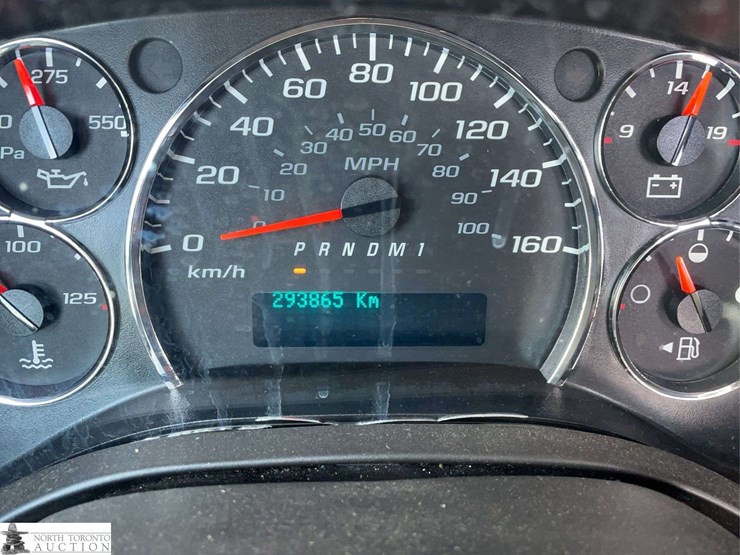 2018-chevrolet-express-dual-rear-wheel-cab-&-chassis-image-13