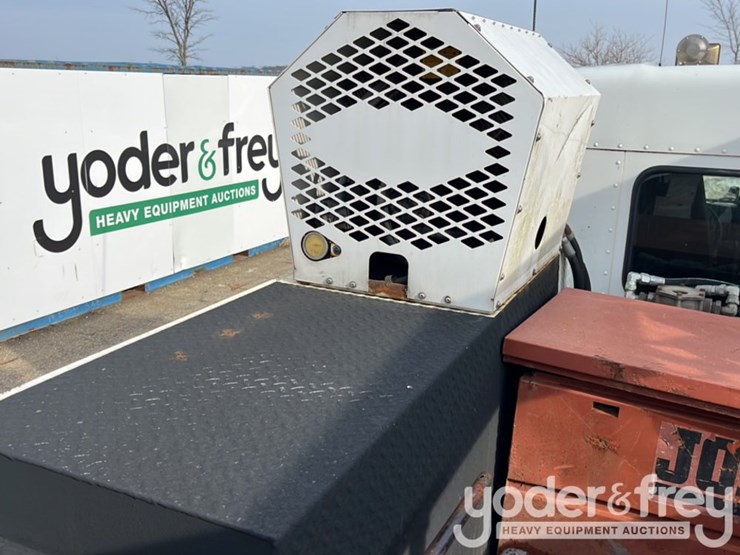 2007-kenworth-t300-image-41