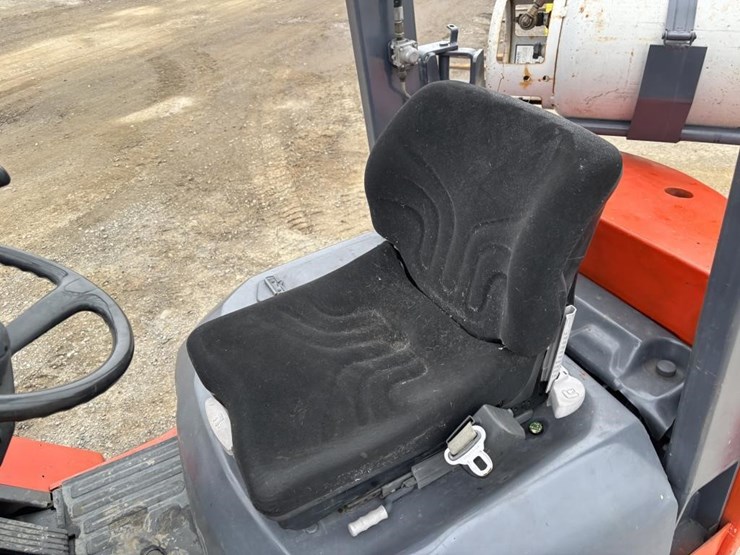 2006-toyota-7fgcu20-image-17