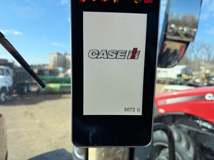 2020-case-ih-magnum-280-image-11