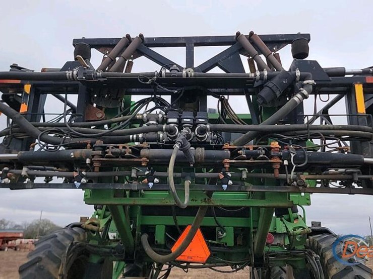 john-deere-4720-image-12