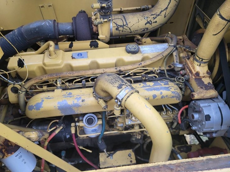 new-holland-tr88-image-33