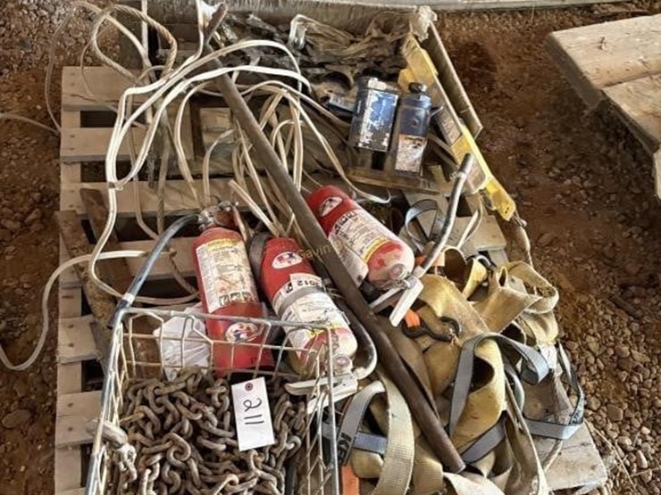 chain,-ratchet-straps,-jack,-extinguishers-etc-image-1