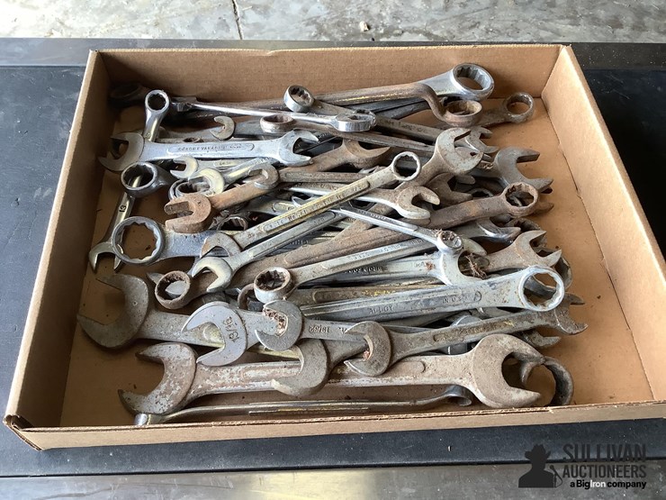 assorted-combination-wrenches-image-2
