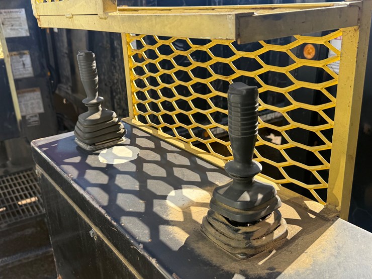 2012-international-durastar-4400-image-55