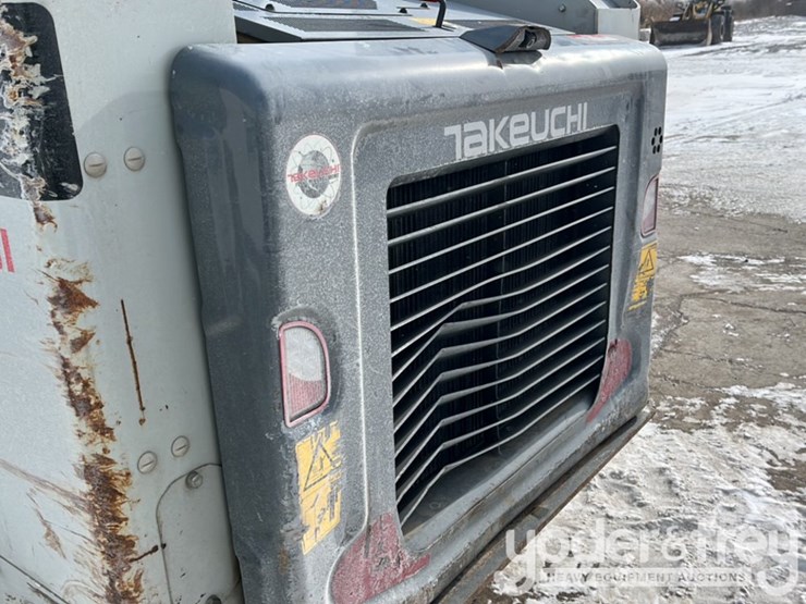 2022-takeuchi-tl12r2-image-34