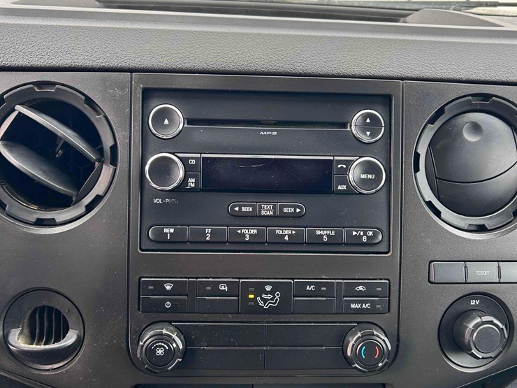 2015-ford-f350-image-19