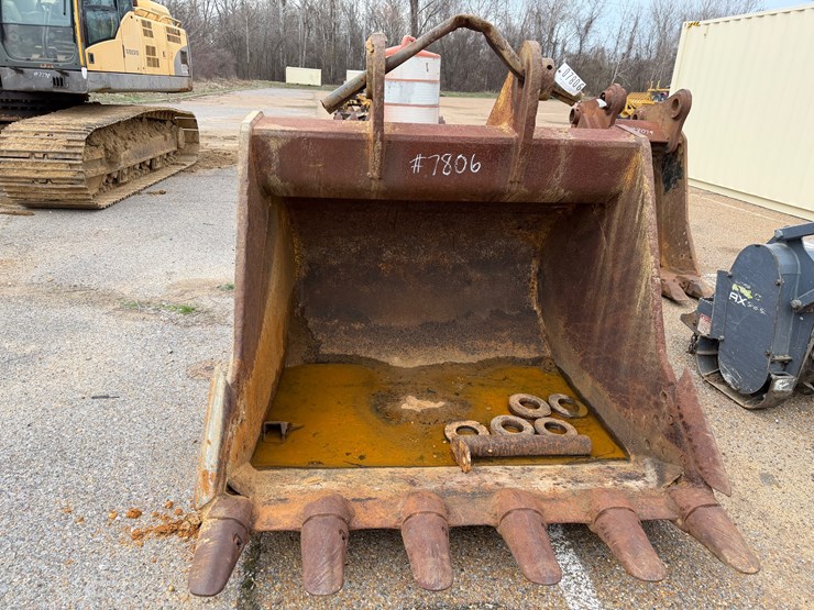 #7806-•-eaco-bucket-"excavator"-image-1