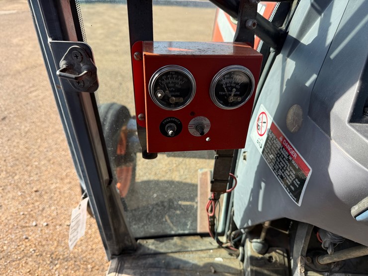 kubota-m8200-image-8