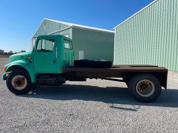 international-4700-image-4