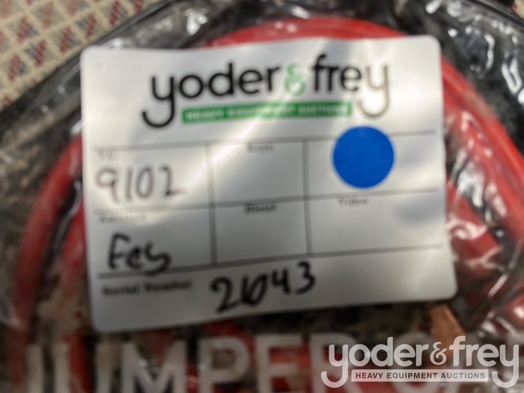 jumper-cables-200-amp-13'-image-5