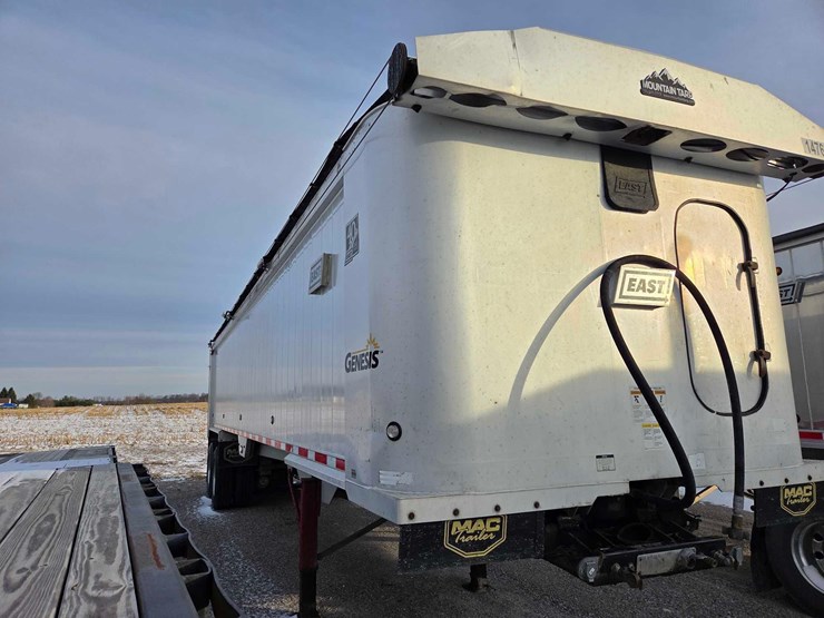 2010-east-genesis-34'x66"x96"-aluminum-frameless-dump-trailer-image-29